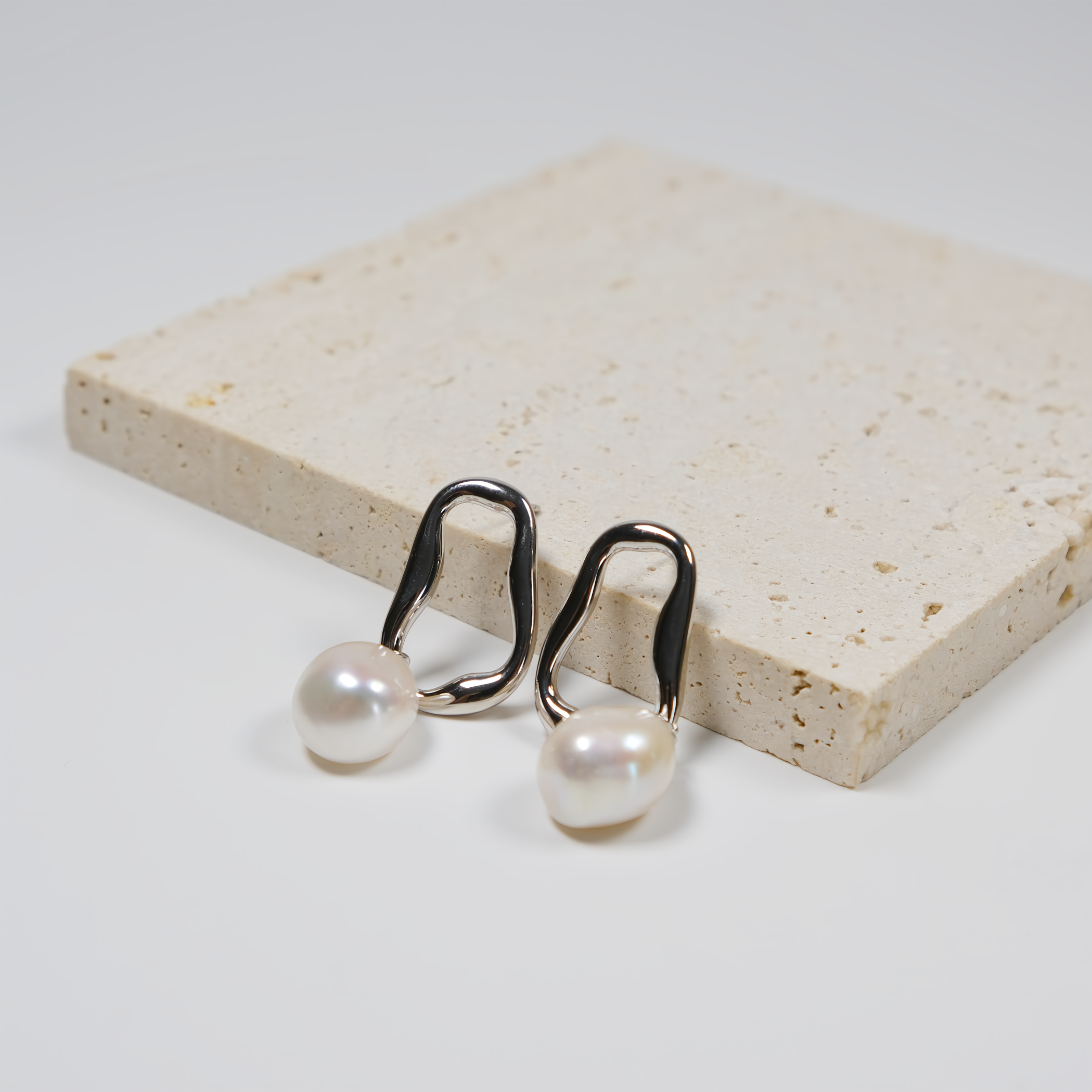 Baroque Pearl Drop Earrings