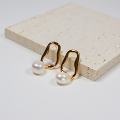 Baroque Pearl Drop Earrings