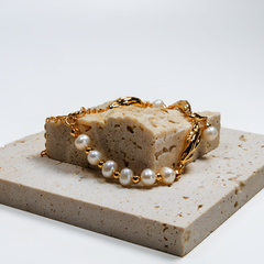 Collar Pearl Bracelet