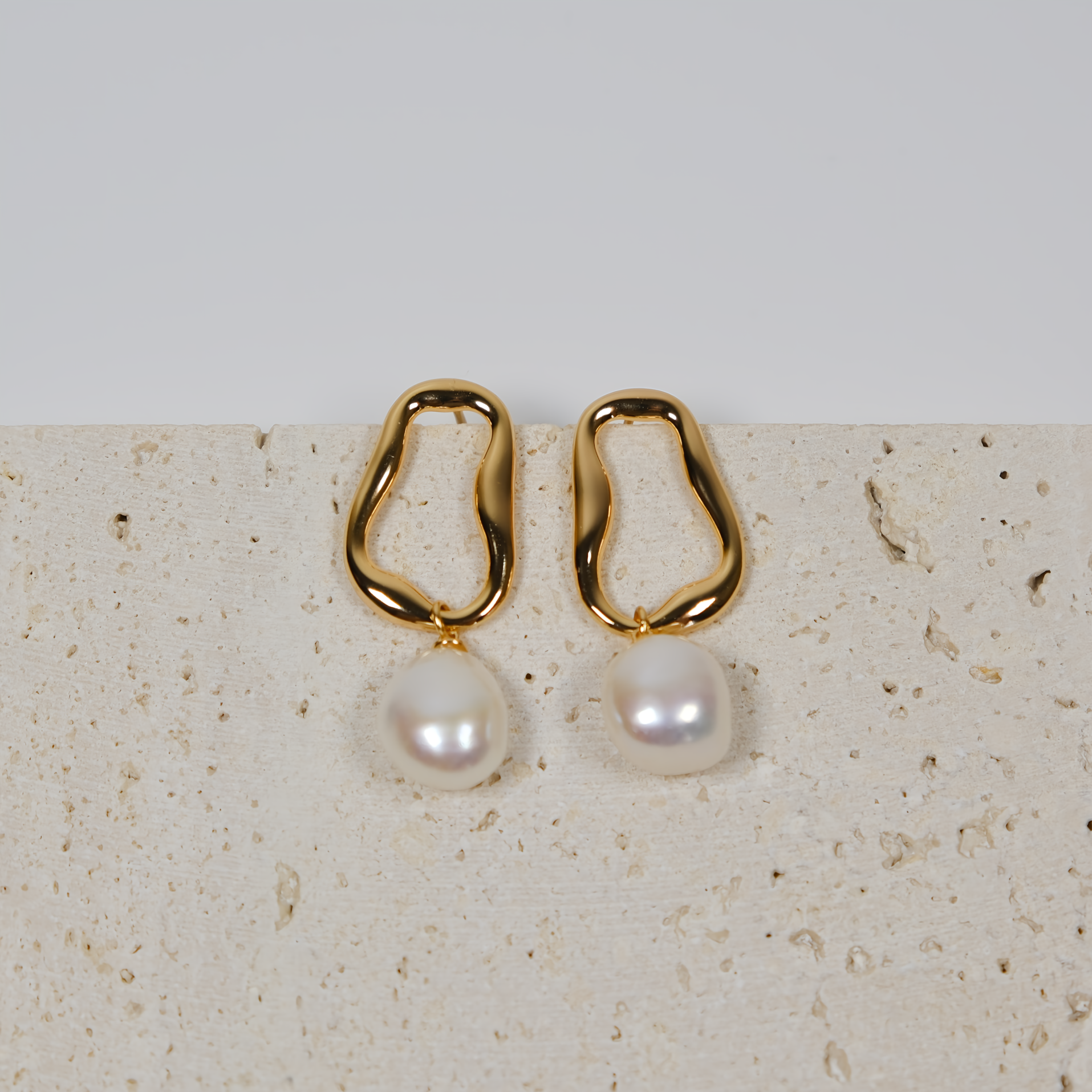 Baroque Pearl Drop Earrings