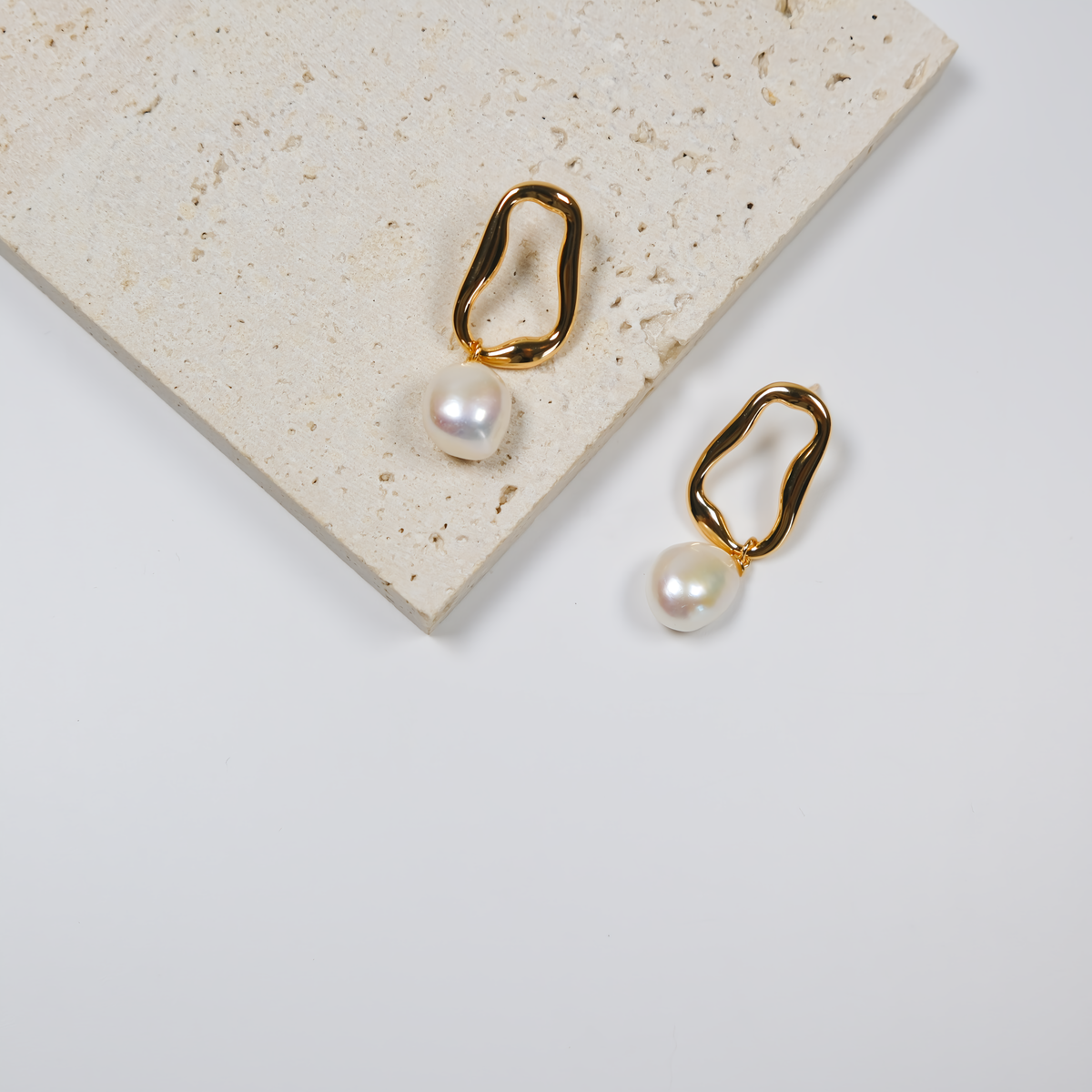 Baroque Pearl Drop Earrings