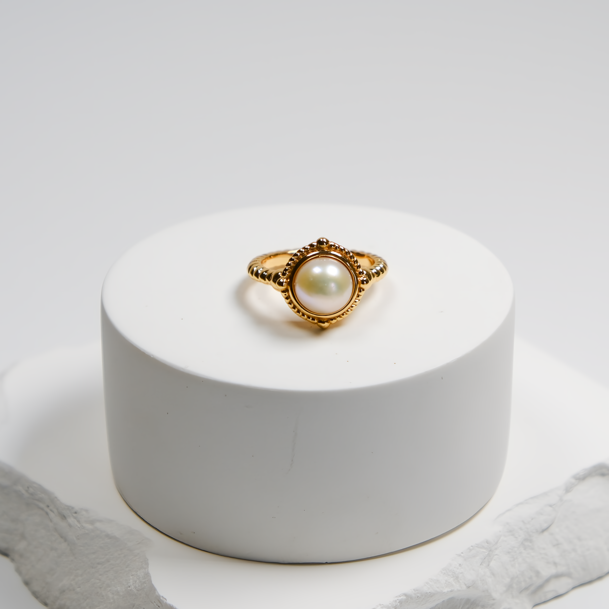 Pearl Ring