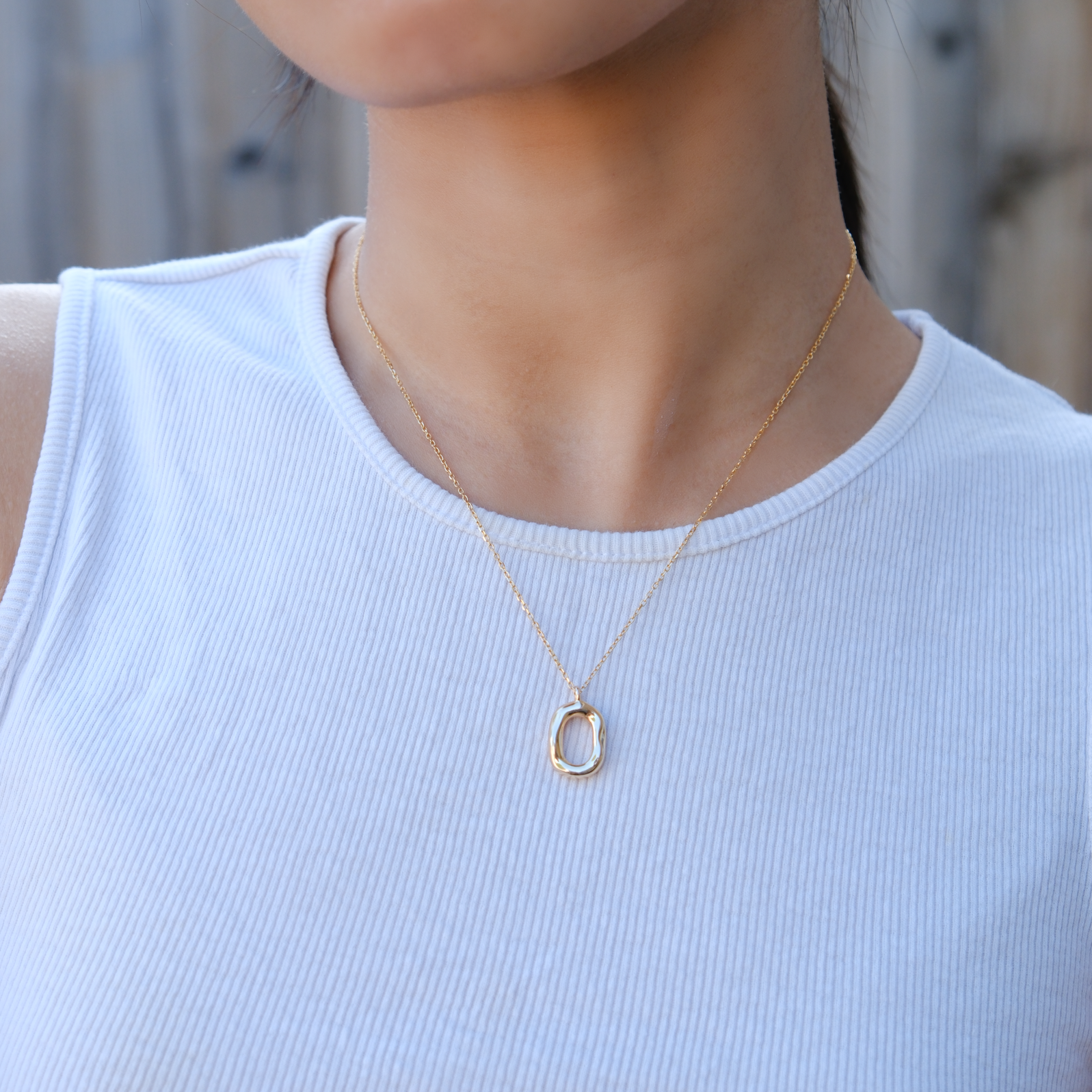 Oval Pendant Necklace