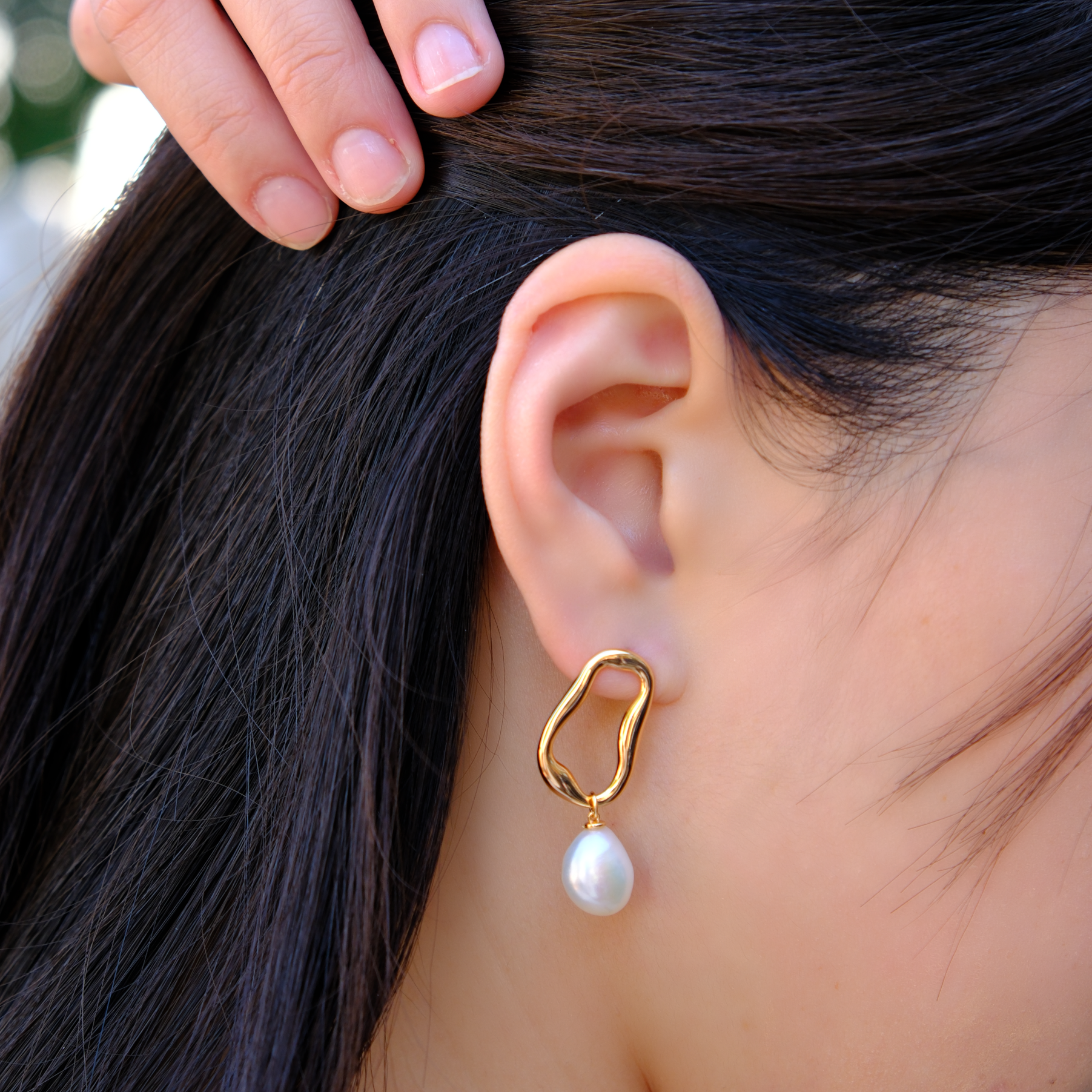 Baroque Pearl Drop Earrings