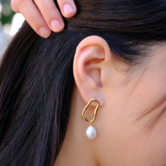 Baroque Pearl Drop Earrings